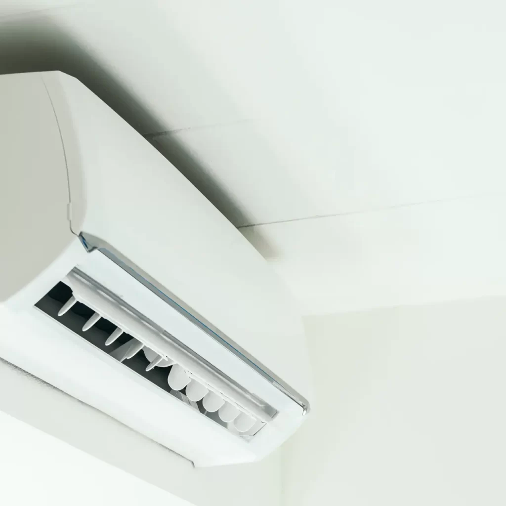 Ductless Mini Splits vs. Traditional HVAC